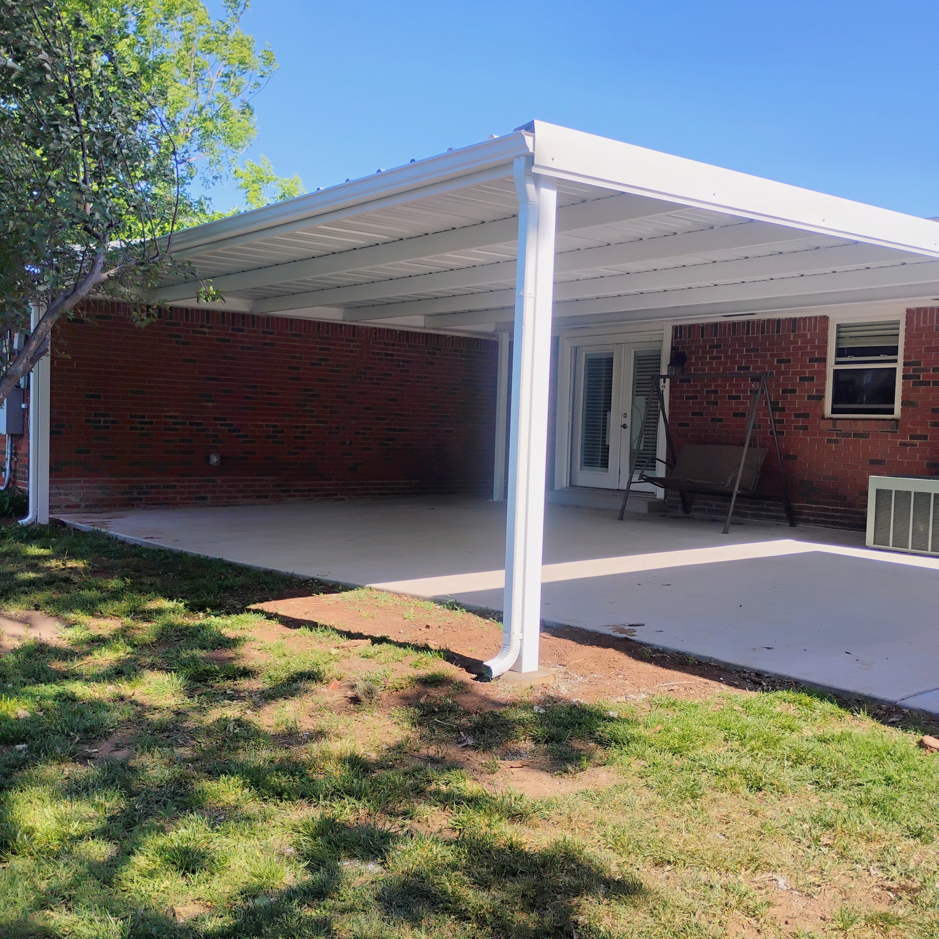 Metal patio cover by Forever Carports